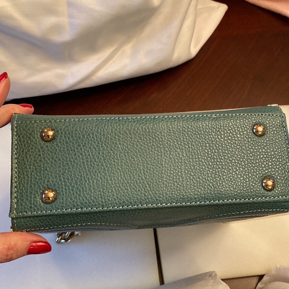 Heirloom leather handbag carried once in mint condition.  See pictures! - Picture 8 of 11